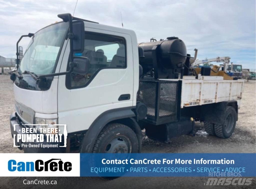 International CF600 Beton pompaları