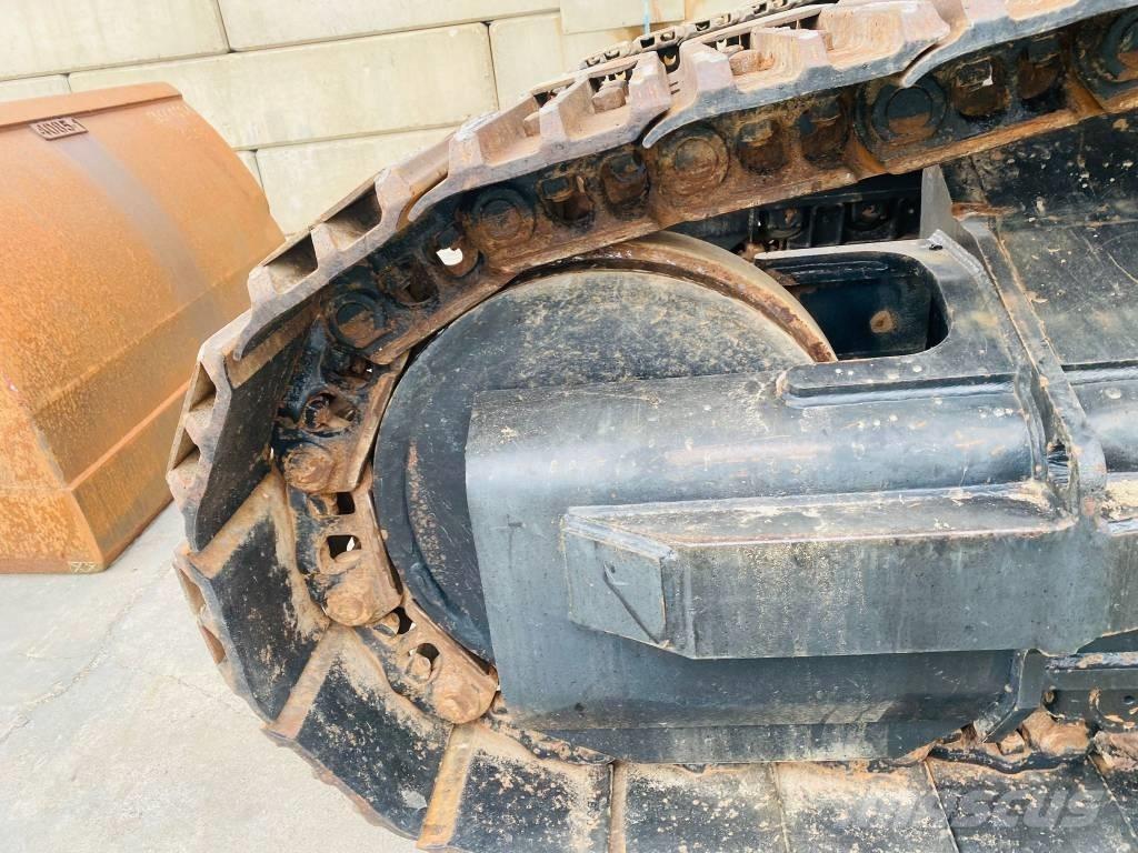 CAT 330 B L MH Paletli ekskavatörler