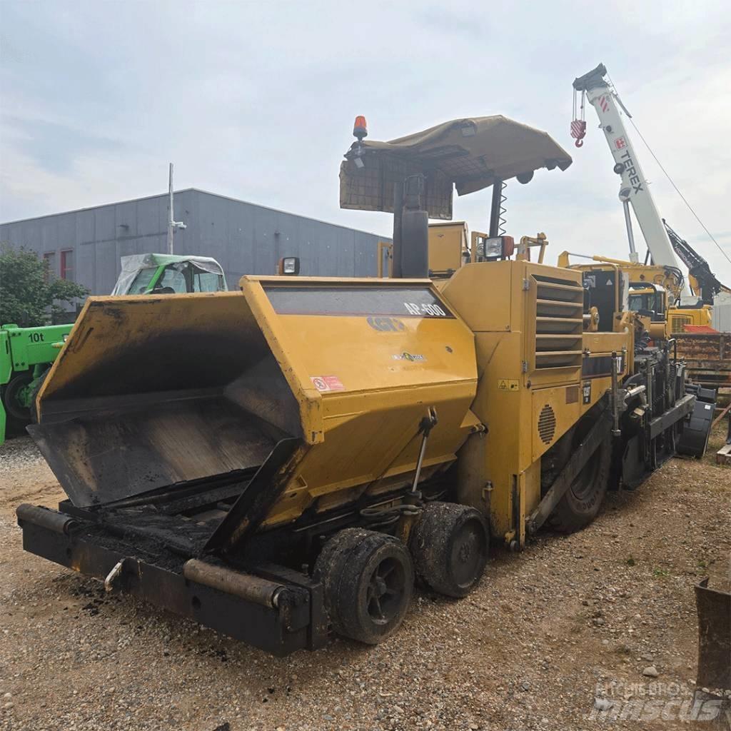 CAT AP600 Asfalt sericiler