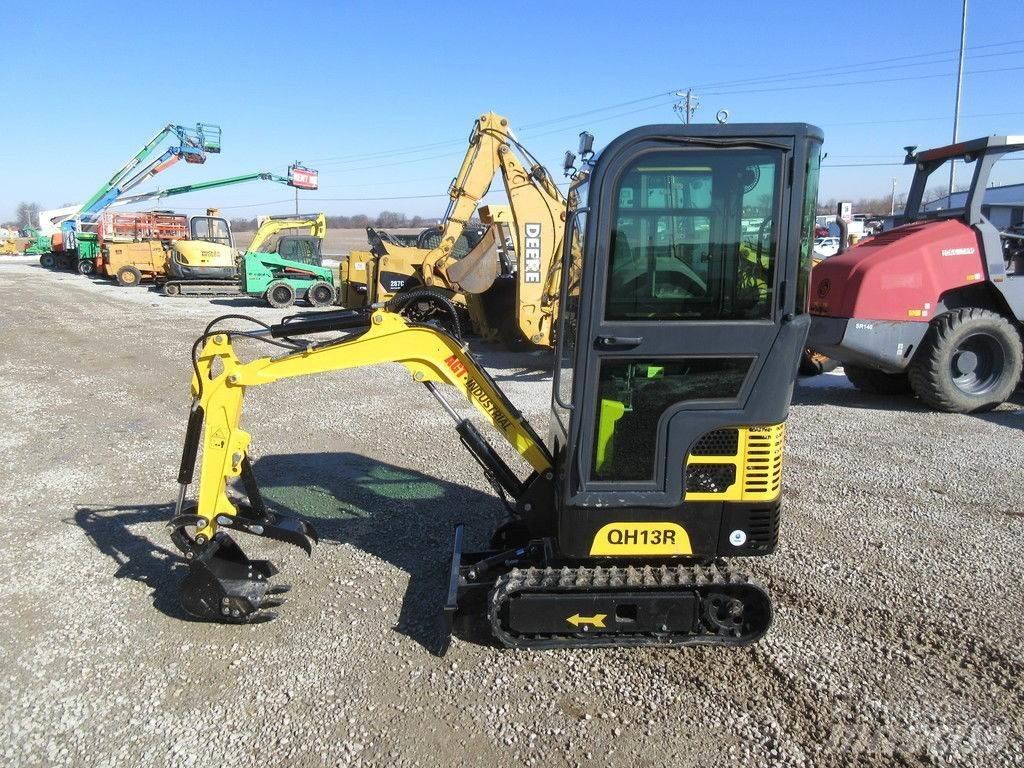 AGT QH13R Mini ekskavatörler, 7 tona dek