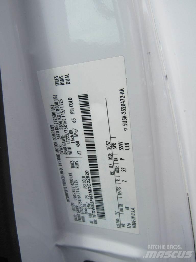 Ford E-350 Kapali kasa kamyonlar