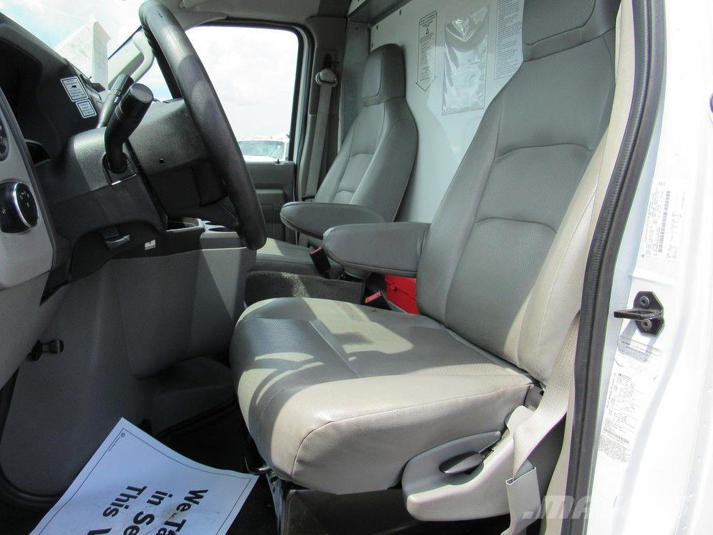 Ford E-350 Kapali kasa kamyonlar