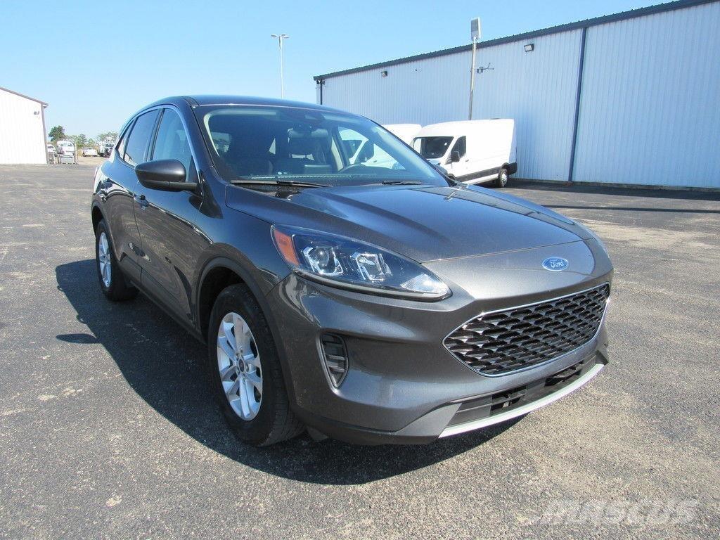 Ford Escape SE Otomobiller