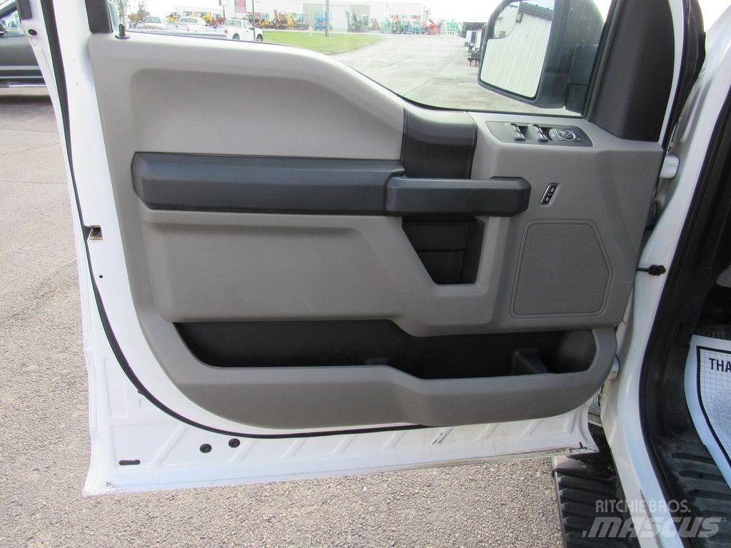 Ford F-150 Pikaplar
