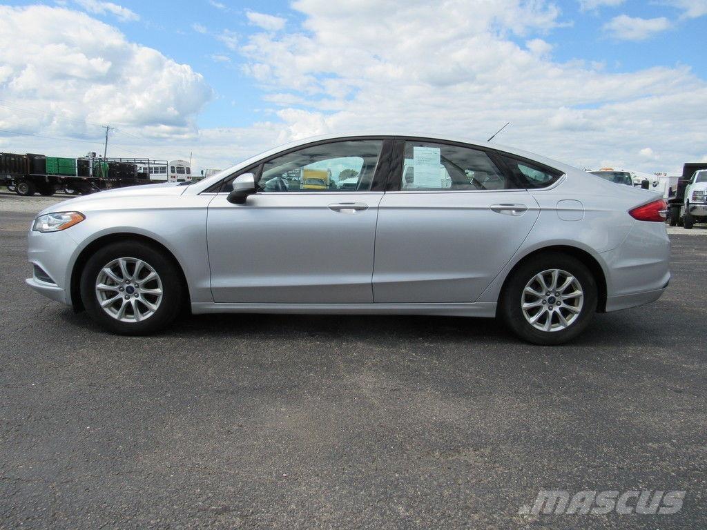 Ford Fusion Otomobiller