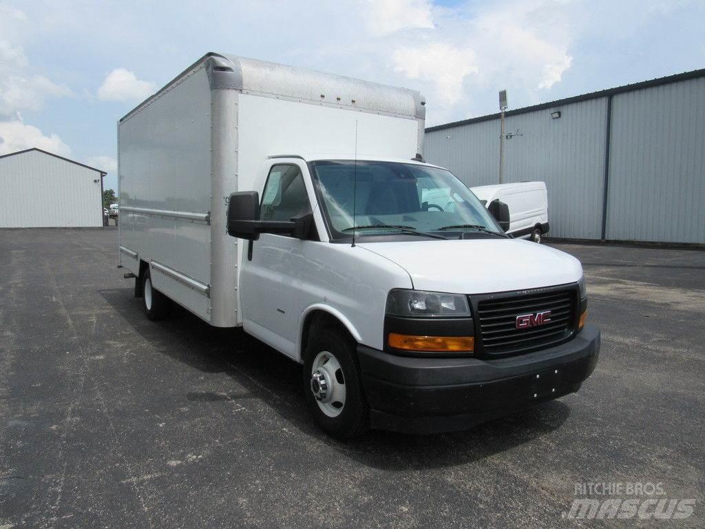 GMC Savana 3500 Kapali kasa kamyonlar