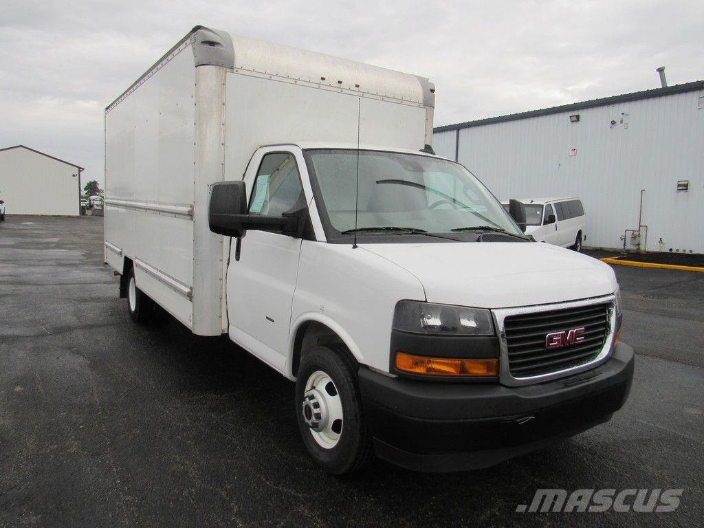 GMC Savana 3500 Kapali kasa kamyonlar