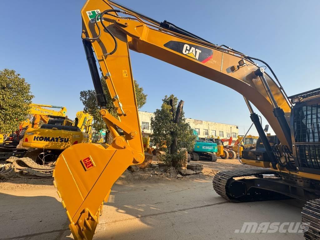 CAT 330 D2 L Paletli ekskavatörler