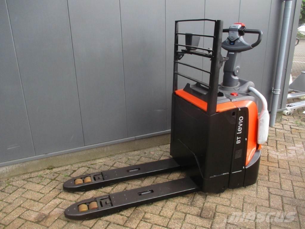 Toyota LPE 200 Düsük seviye platformu