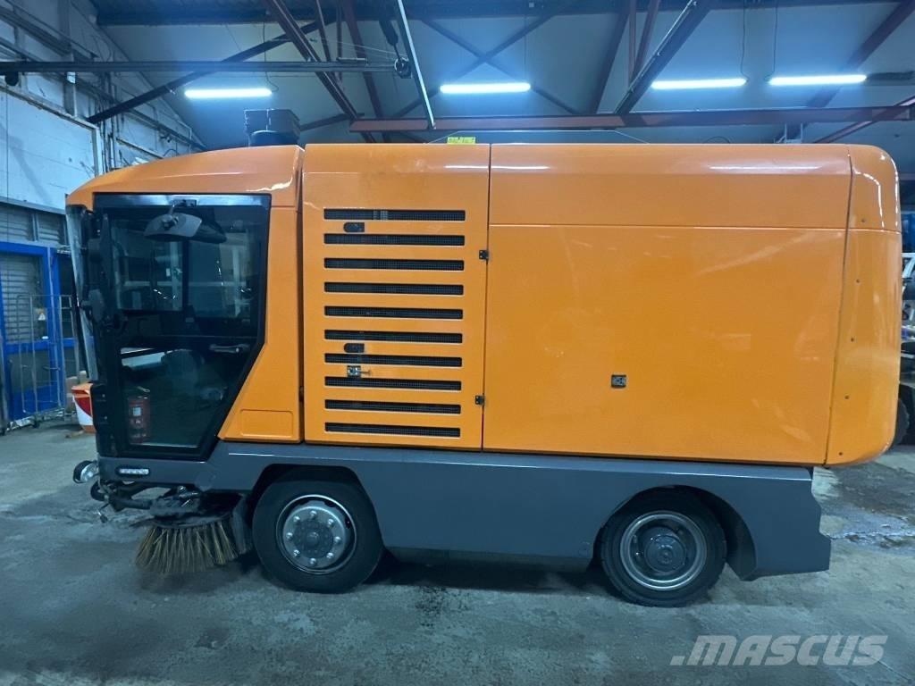 Ravo 540 STH Cadde süpürücüler