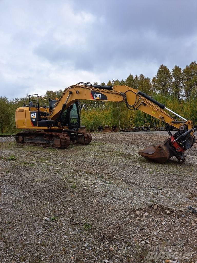CAT 318 E L Paletli ekskavatörler