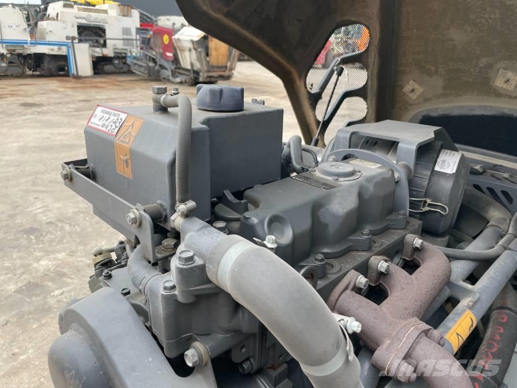 Hamm HD 12 VV Çift tamburlu silindirler