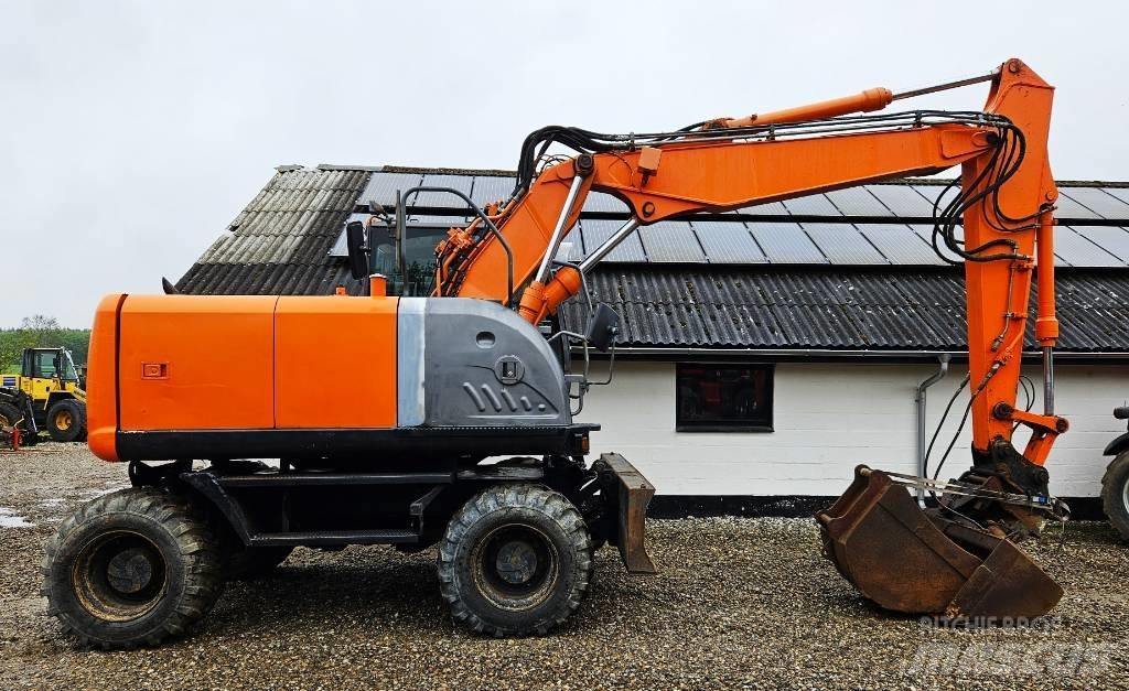 Hitachi ZX 140 W-3 Lastik tekerli ekskavatörler