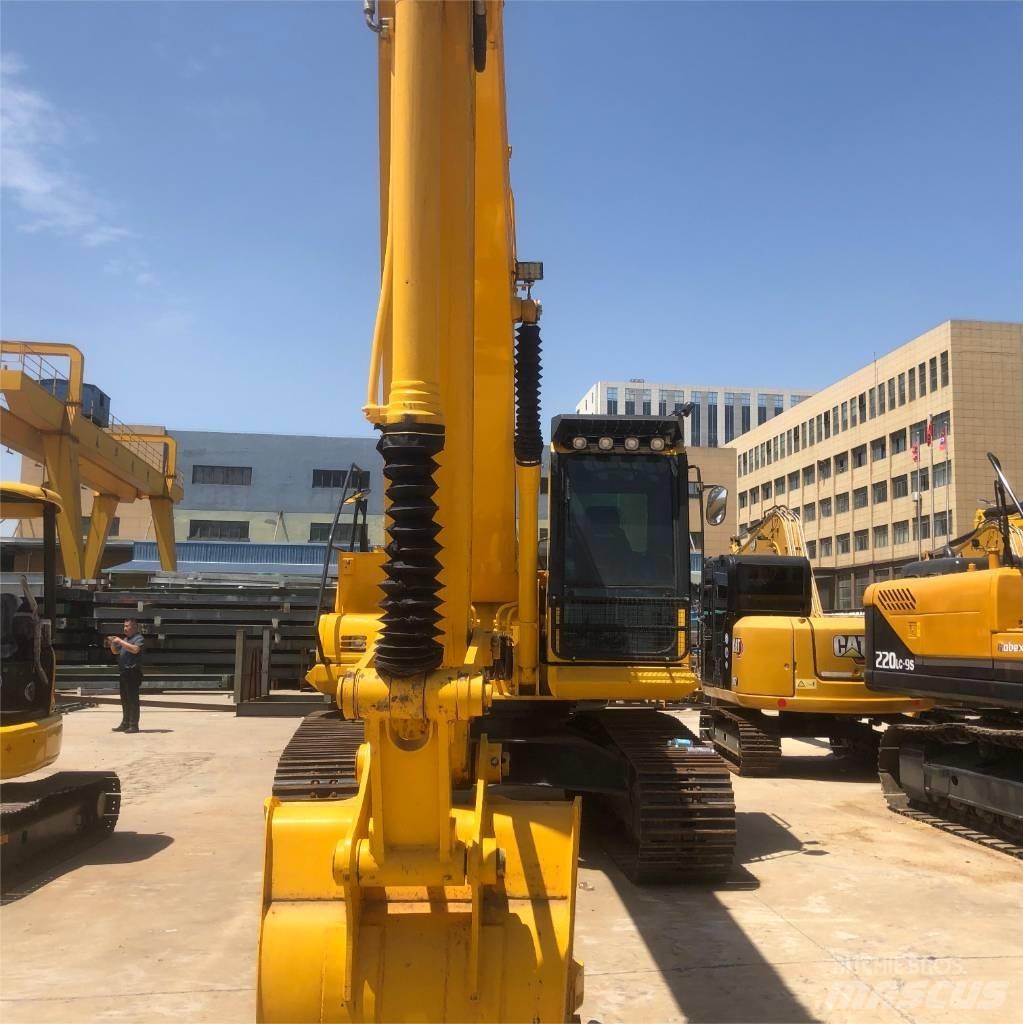 Komatsu PC200 Paletli ekskavatörler
