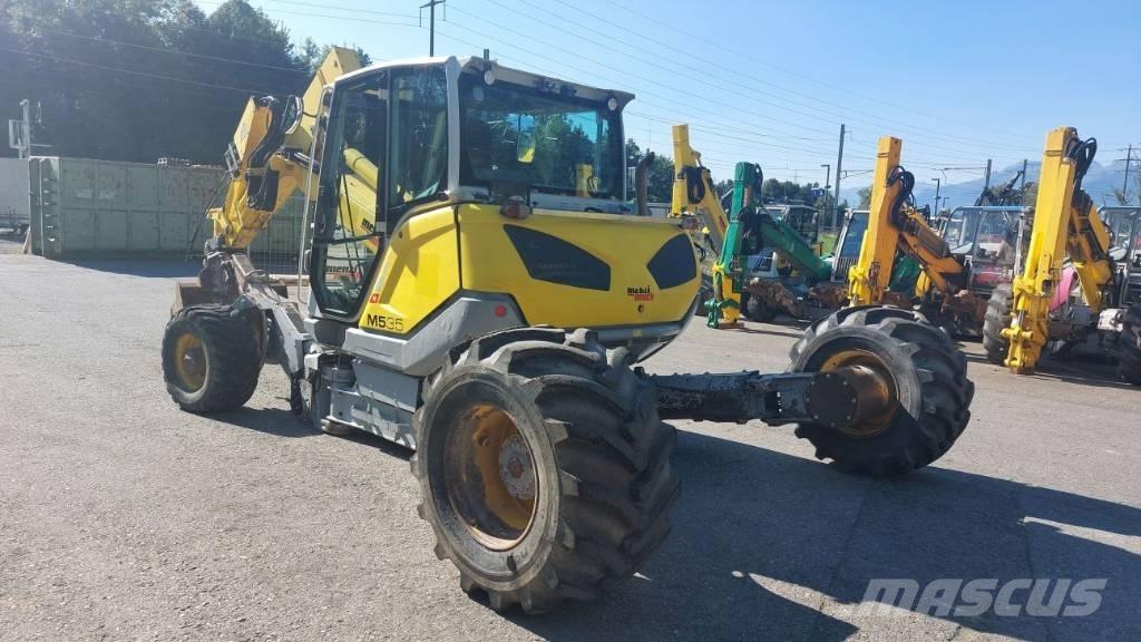 Menzi Muck M535 Lastik tekerli ekskavatörler