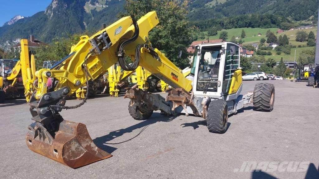 Menzi Muck M535 Lastik tekerli ekskavatörler