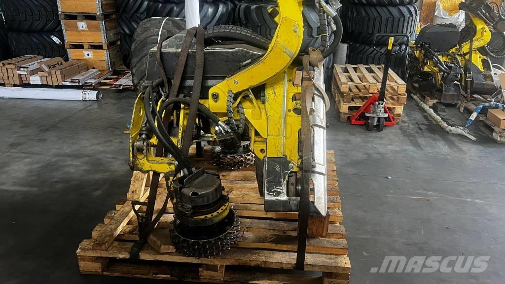 John Deere 480 C Agaç kesme robotlari