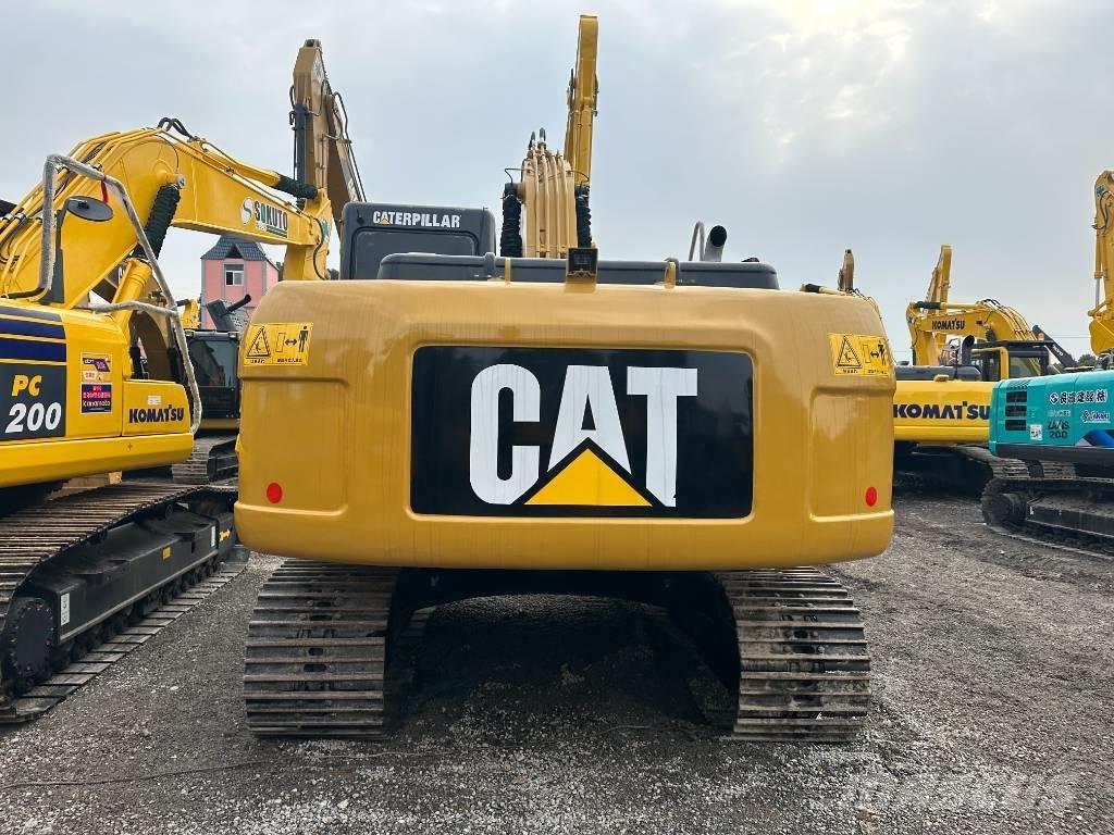 CAT 320 D2 Paletli ekskavatörler