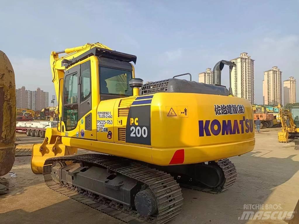 Komatsu pc200-8 Paletli ekskavatörler