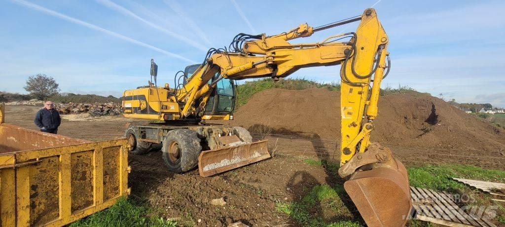 JCB JS 130 W Lastik tekerli ekskavatörler