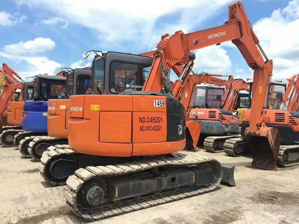Hitachi ZX75 Paletli ekskavatörler