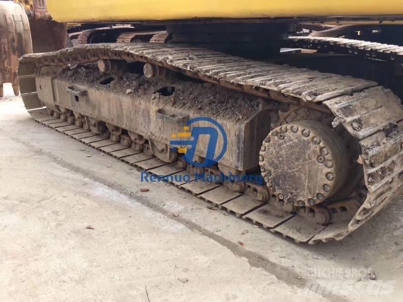 Komatsu PC210-7 Paletli ekskavatörler