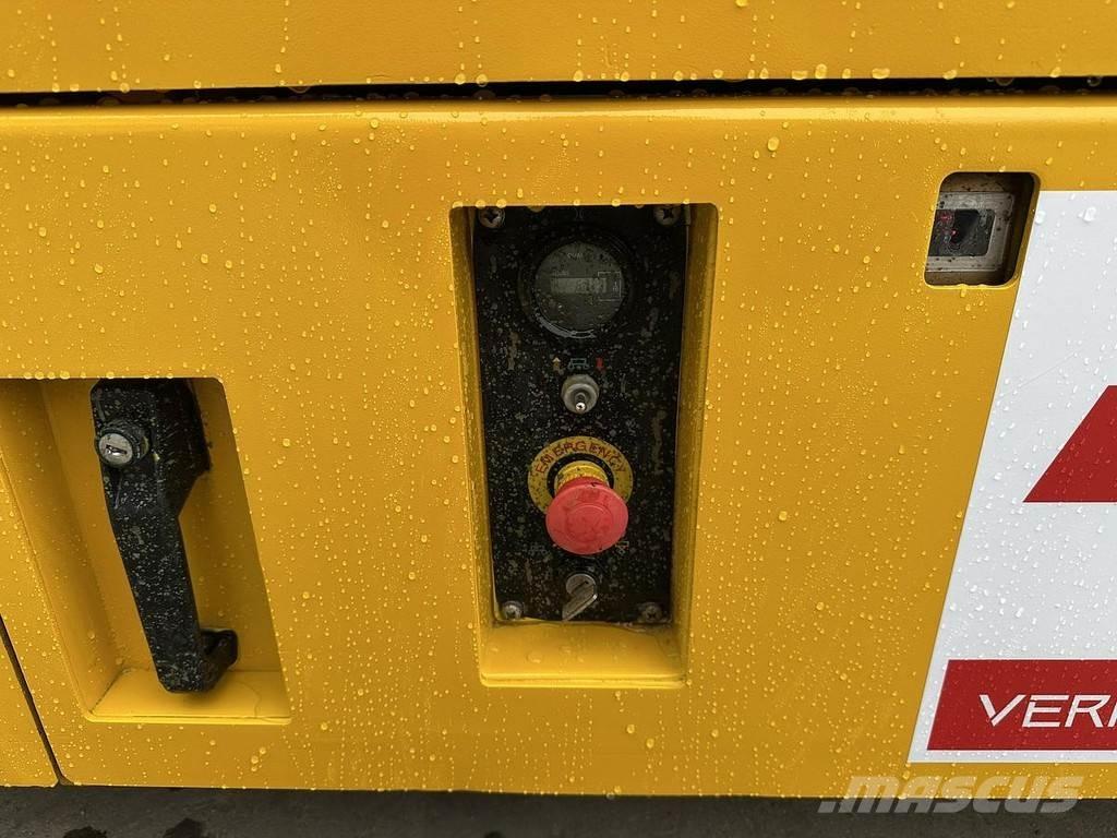 JCB S2032E Diger lift ve platformlar