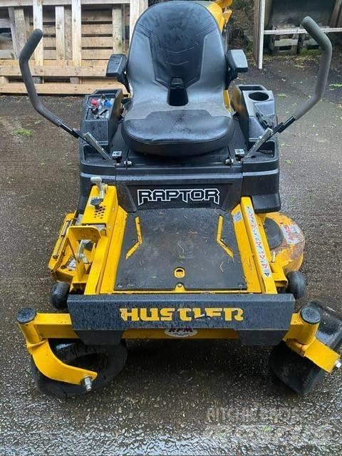 Hustler RAPTOR MOWER Mobil çim biçme makineleri