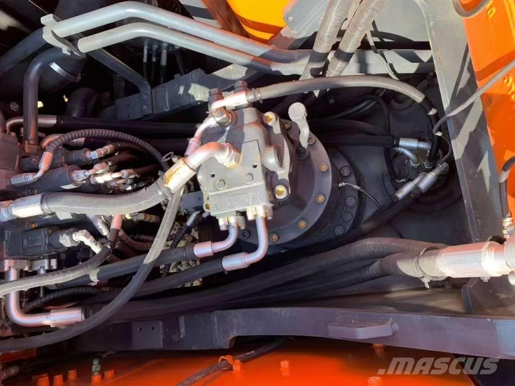 Doosan 300 Paletli ekskavatörler