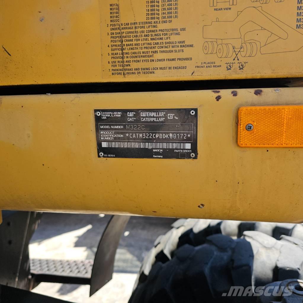 CAT 322 C Lastik tekerli ekskavatörler