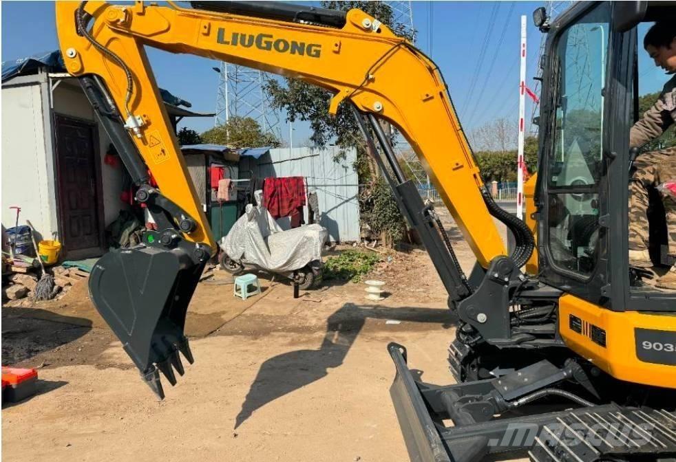 LiuGong 9035 FZTS Paletli ekskavatörler