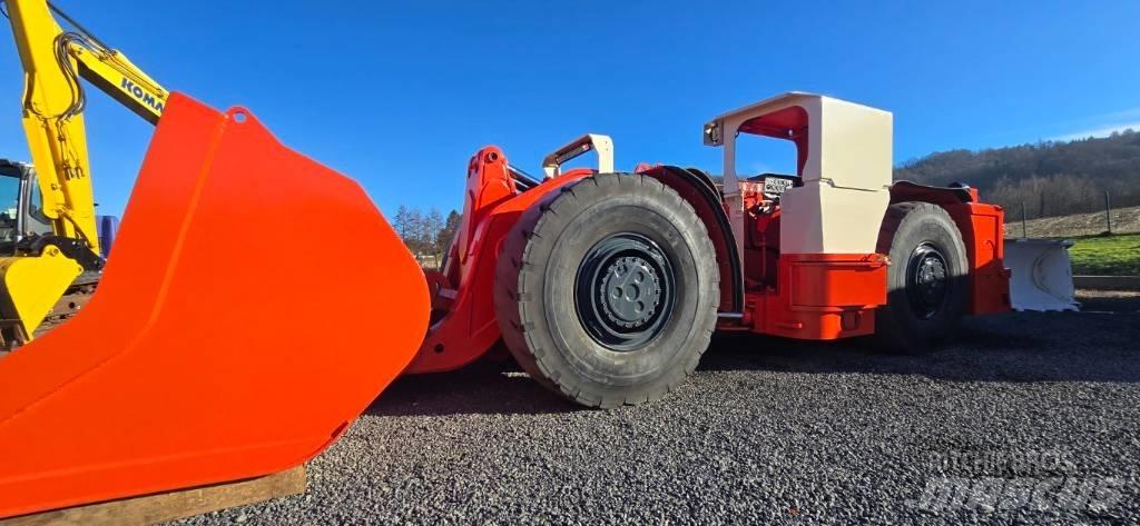 Toro 400 Yer Altı Yükleyicileri