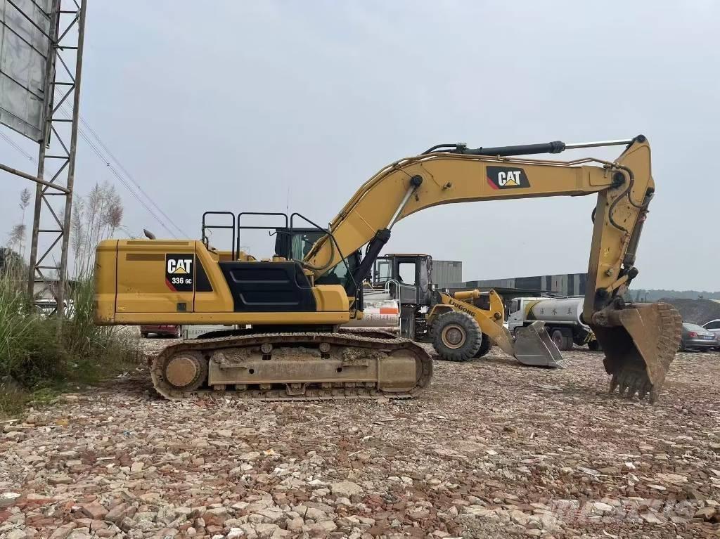 CAT 336 Paletli ekskavatörler