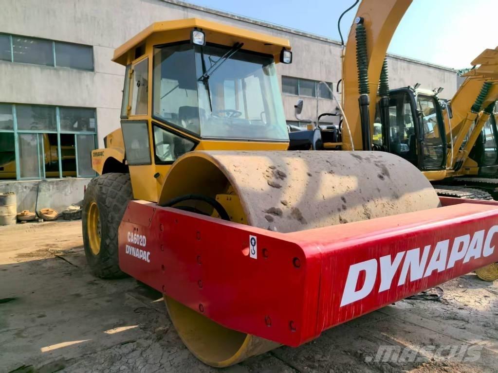 Dynapac CA 602 D Tek tamburlu silindirler