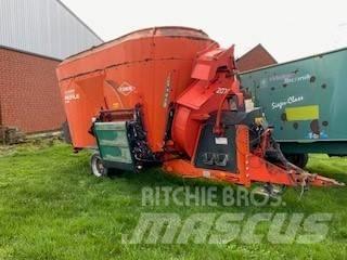 Kuhn Typ 2070 Mikser besleyiciler