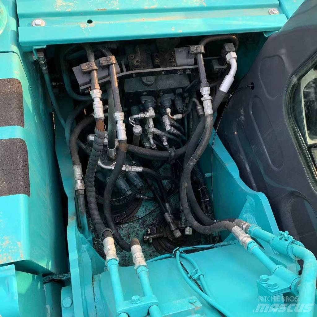 Kobelco 140 SR Paletli ekskavatörler