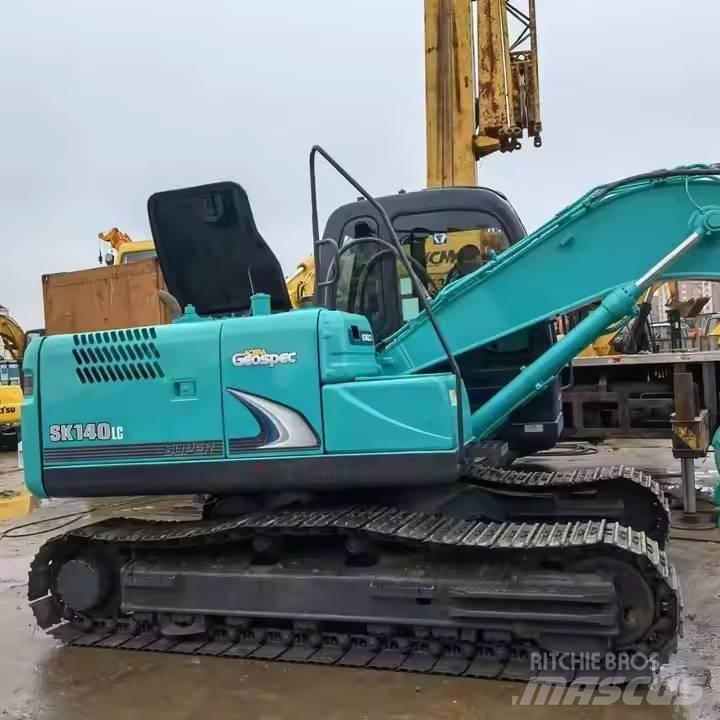 Kobelco 140 SR Paletli ekskavatörler