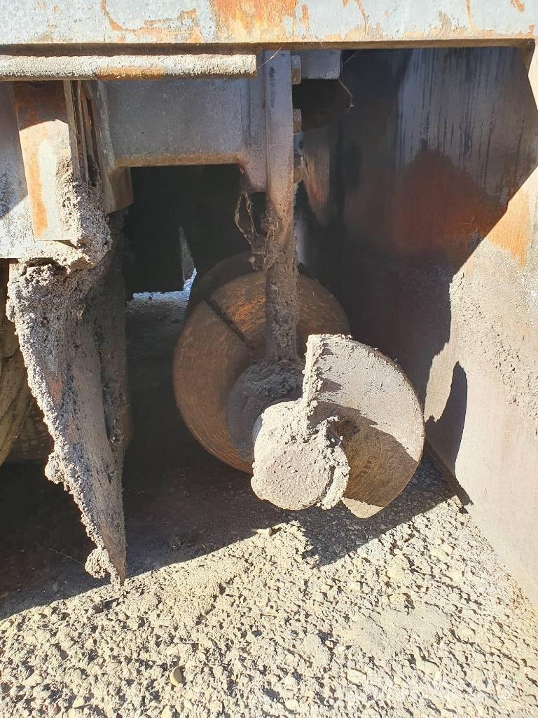 Volvo ABG 6870 Asfalt sericiler