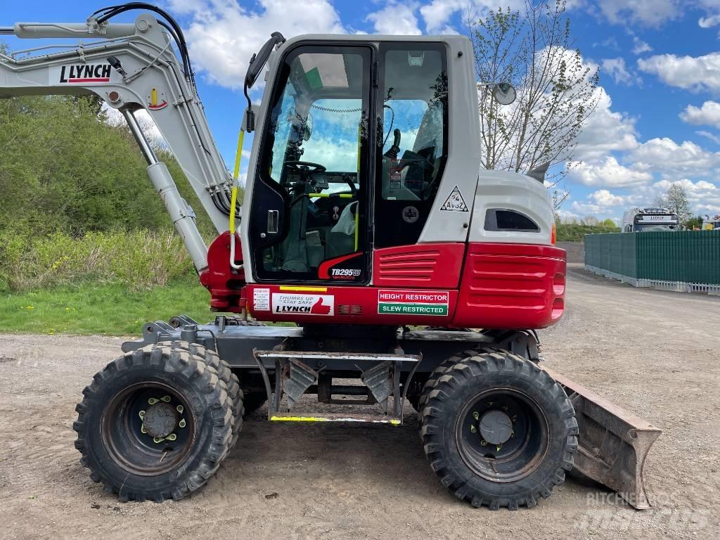 Takeuchi TB 295 W Lastik tekerli ekskavatörler