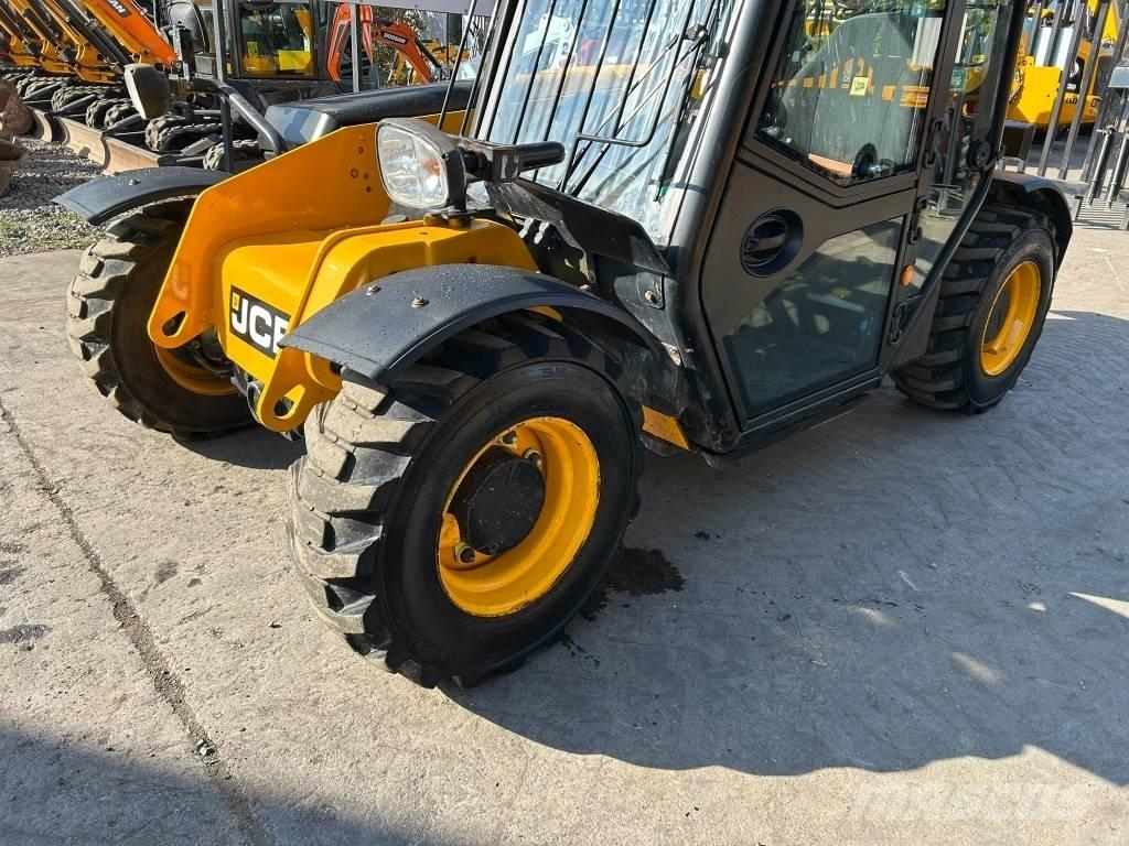 JCB 525-60 Teleskopik yükleyiciler