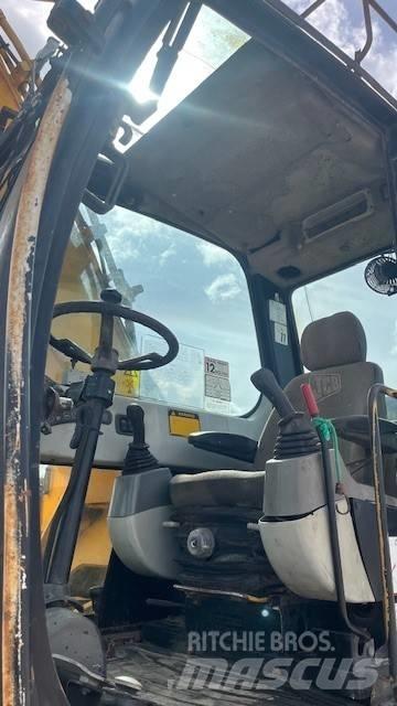 JCB JS 175 W Lastik tekerli ekskavatörler