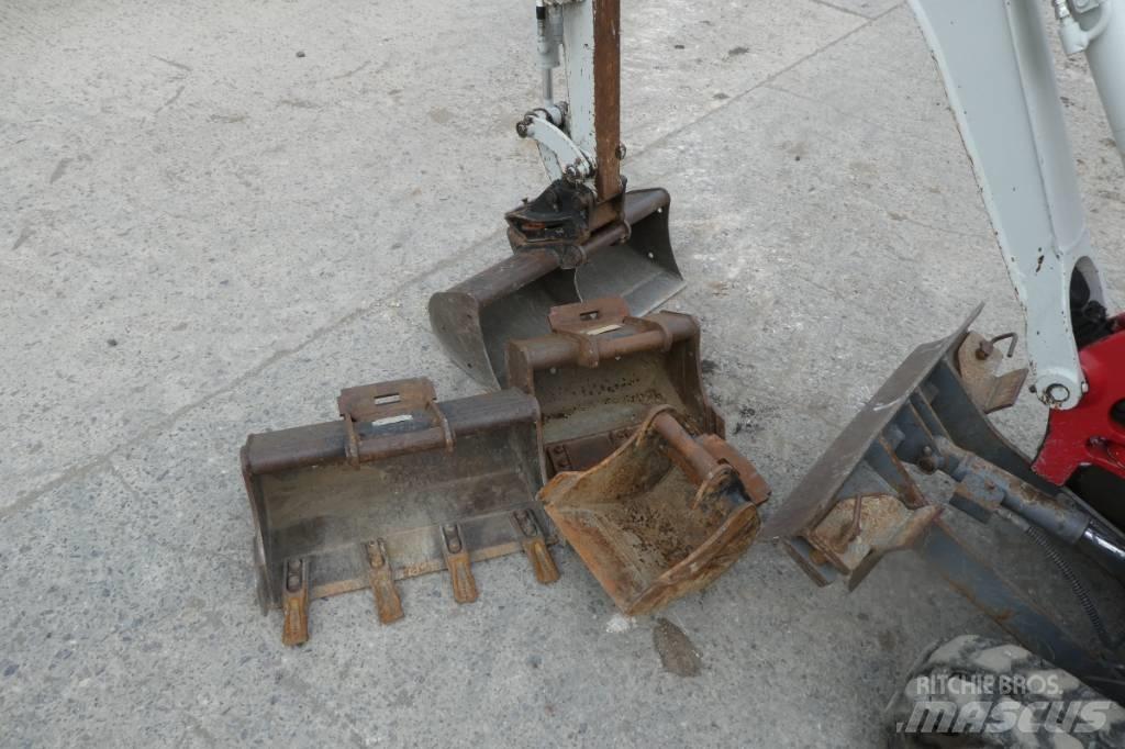 Takeuchi TB 210 R Mini ekskavatörler, 7 tona dek