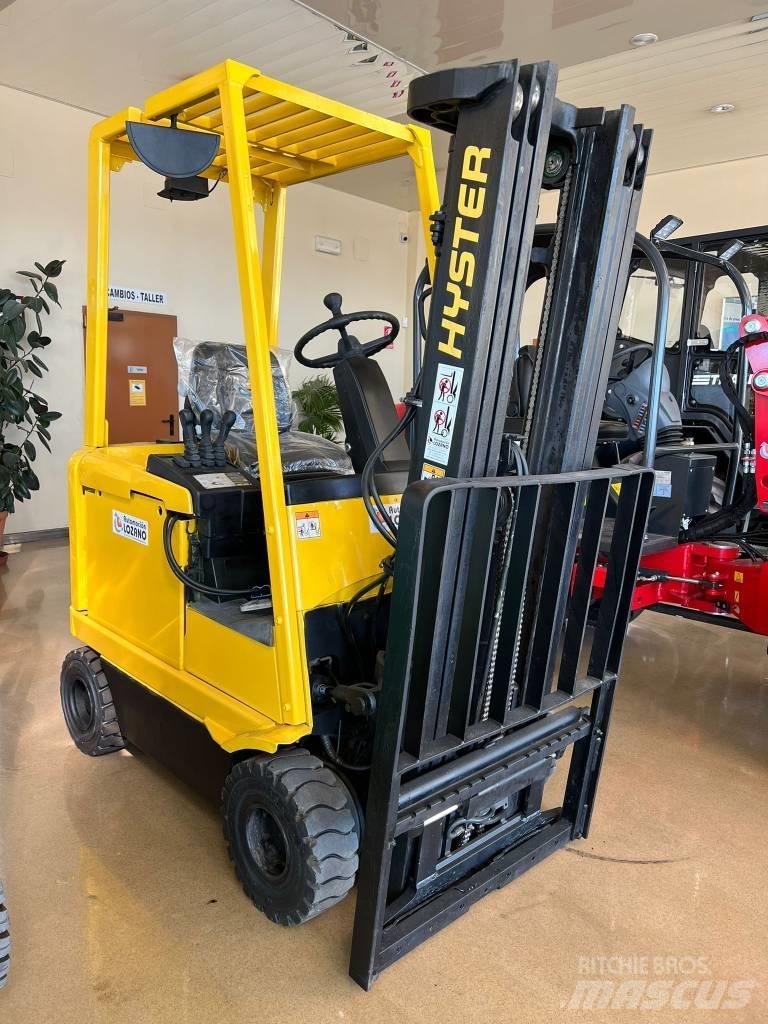 Hyster E 1.50 XM Elektrikli forkliftler