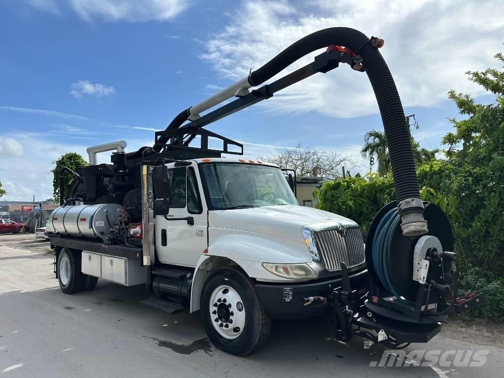 International 4300 Vidanjörler
