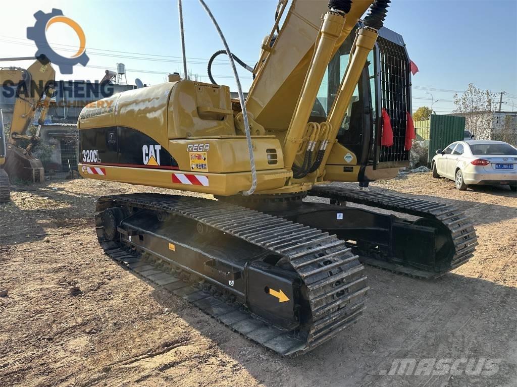 CAT 320 C L Paletli ekskavatörler