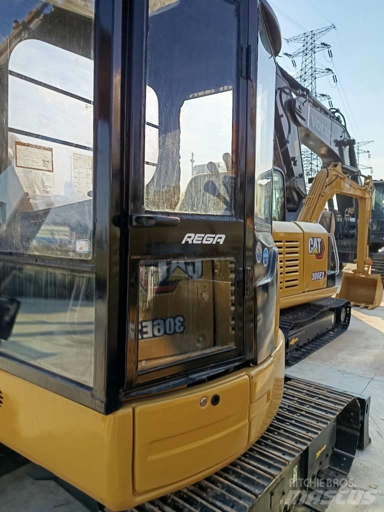 CAT 305 C CR Mini ekskavatörler, 7 tona dek