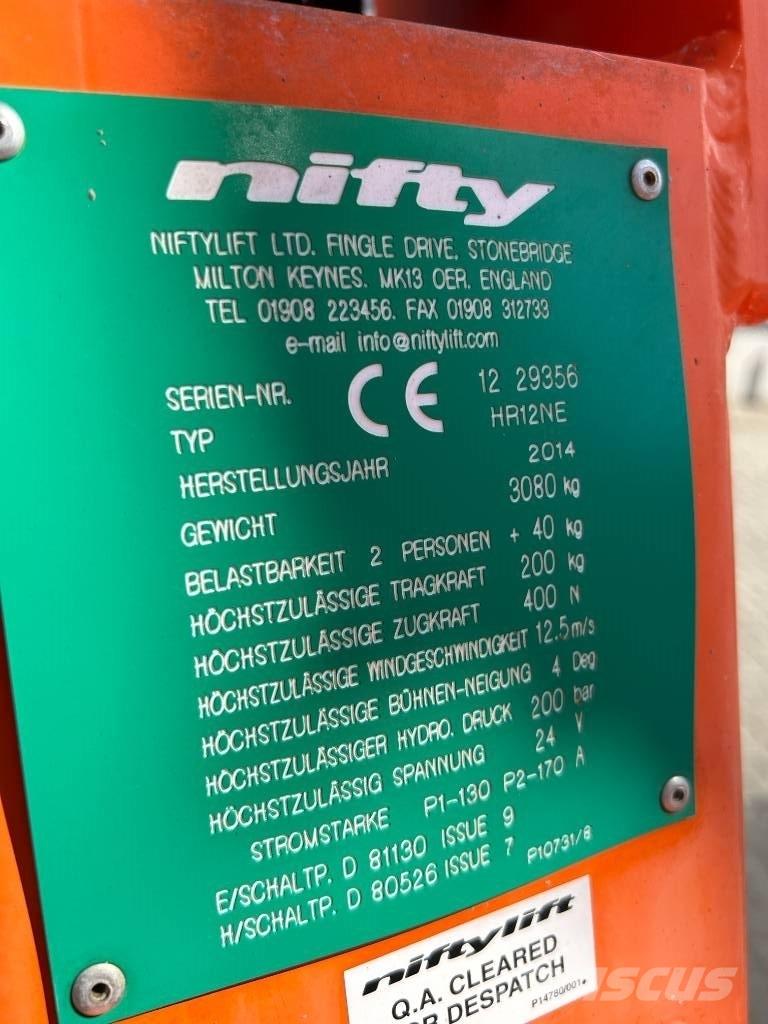 Niftylift HR 12 N E Körüklü personel platformları
