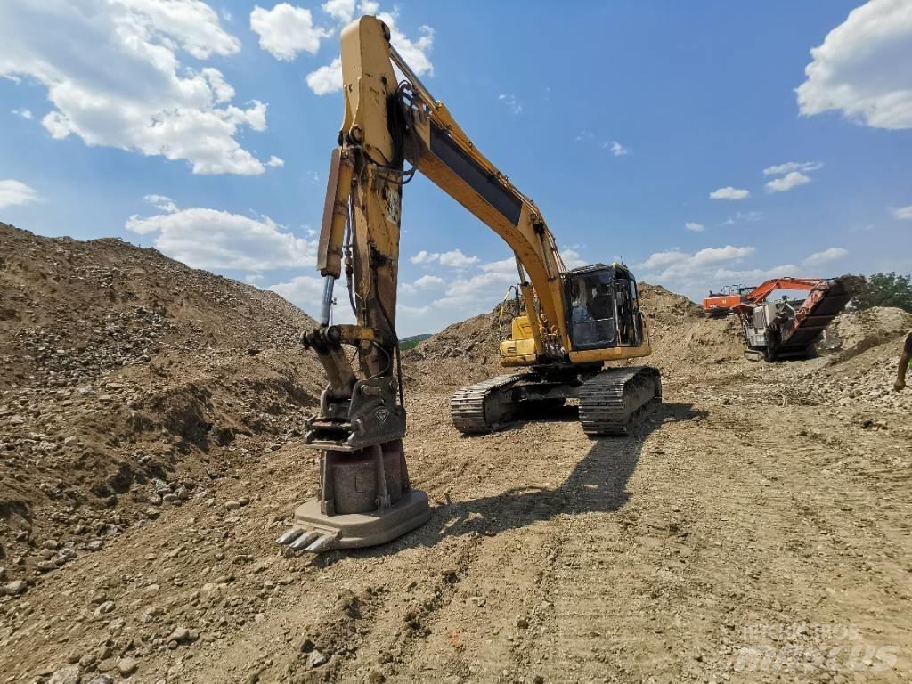Komatsu PC 290 LC-10 Paletli ekskavatörler