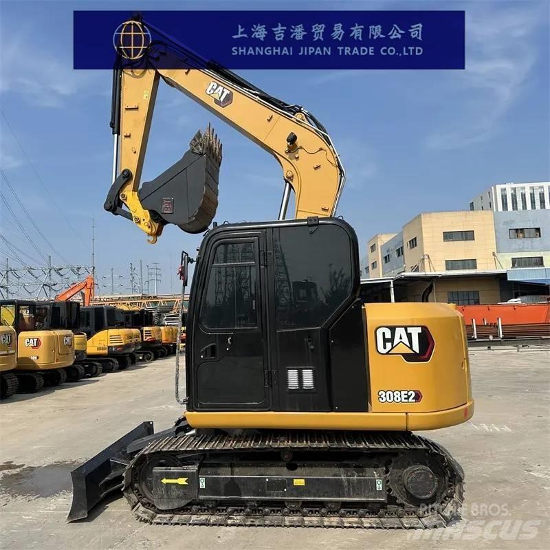 CAT 308 E Paletli ekskavatörler