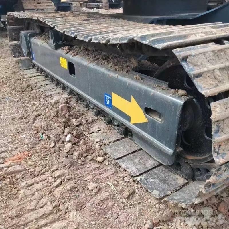 Komatsu PC 60 Paletli ekskavatörler